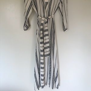 Zara linen dress. White with blueblack stripes.